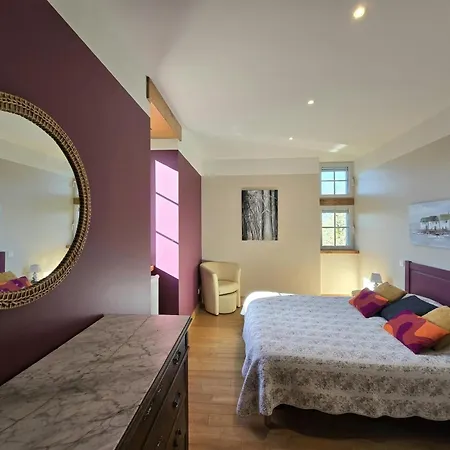 Maison De Charme Avec Jardin Et Animaux Acceptes A - Fr-1-616-118 Monsac