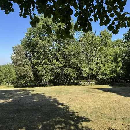 Maison De Charme Avec Jardin Et Animaux Acceptes A - Fr-1-616-118 Monsac